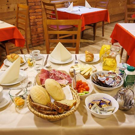 Mobile House Vegov Hram Hotel Dol pri Ljubljani Kültér fotó