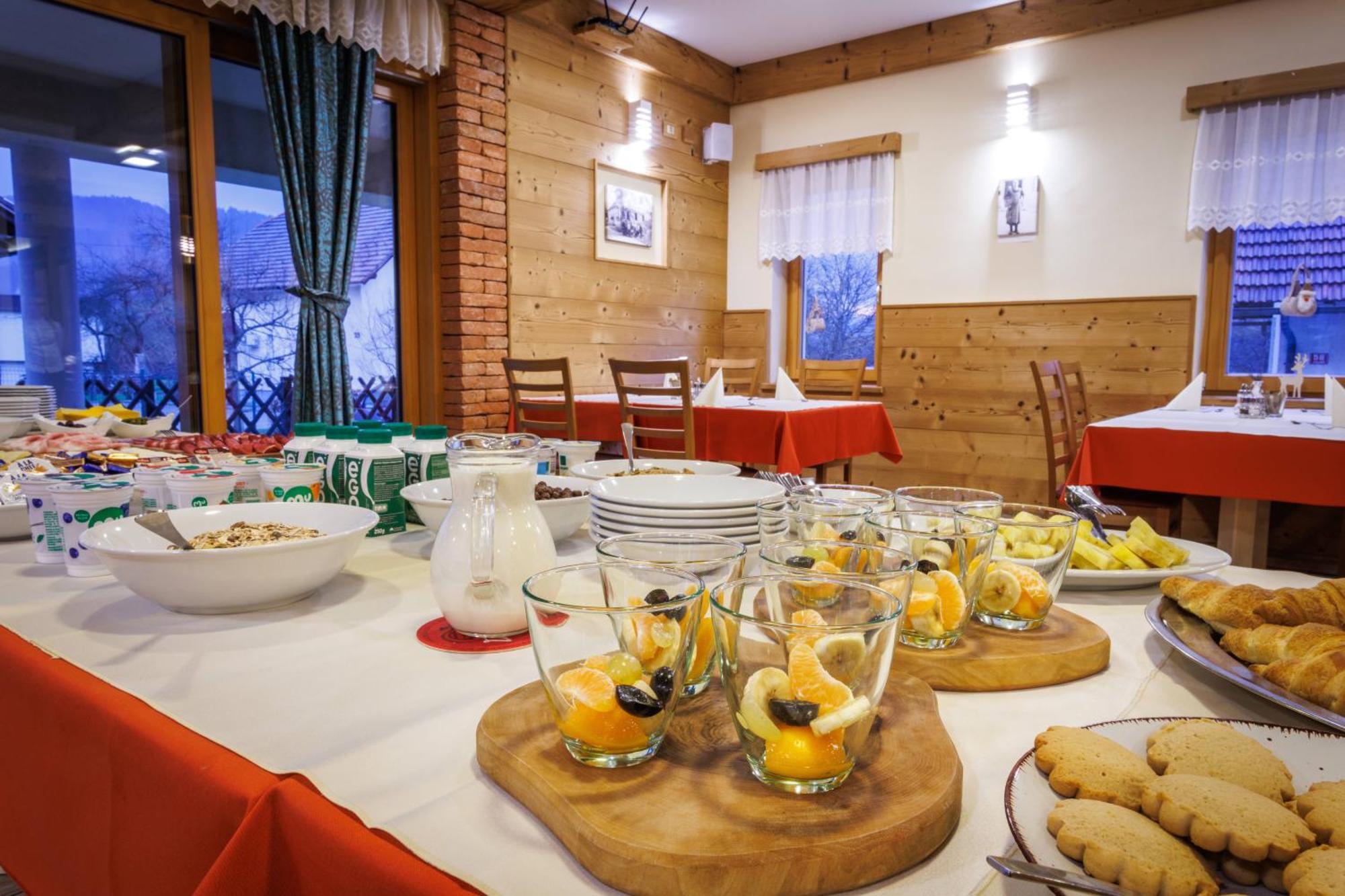 Mobile House Vegov Hram Hotel Dol pri Ljubljani Kültér fotó